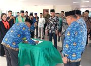 Wabup Halut lantik pengurus Forum Komunikasi Umat Beragama (FKUB) Halmahera Utara.