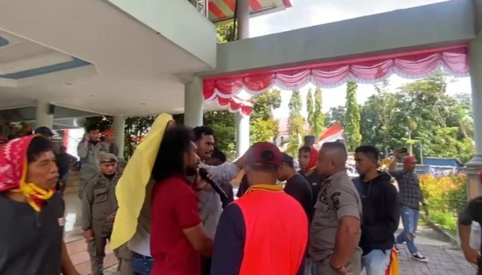 Masyarakat Halbar Menolak Proyek Geothermal di Telaga Rano
