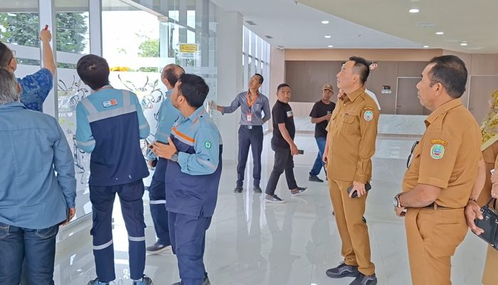 Sekda Haltim Dampingi Direktur Pelayanan Faskes Kemenkes RI Tinjau RSUD Maba