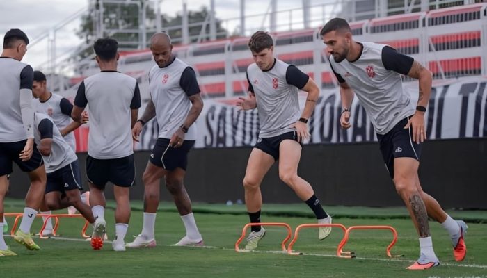 Lawan PSBS Biak, Pemain Malut United Diingatkan Tidak Lengah