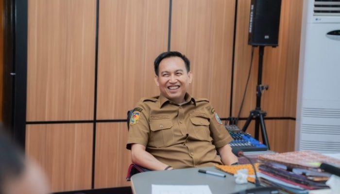 PLN Dukung, Pemkab Haltim Pastikan Listrik RSUD Maba Stabil