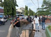 Jaga Wajah Kota, Sat-Intelkam Polres Ternate Bersihkan Pantai Falajawa