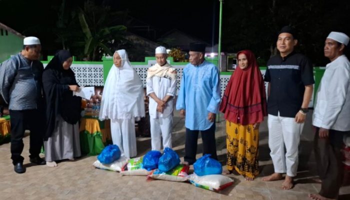 Pemda Haltim Gelar Safari Ramadhan, Bawa Sembako untuk Warga
