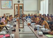 Bupati Haltim Tekankan Transparansi Jelang Pemeriksaan BPK 2025