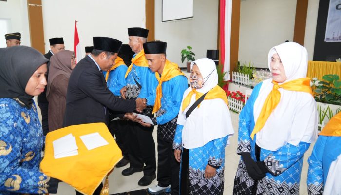 Lepas Jamaah Haji, Begini Pesan Bupati Haltim